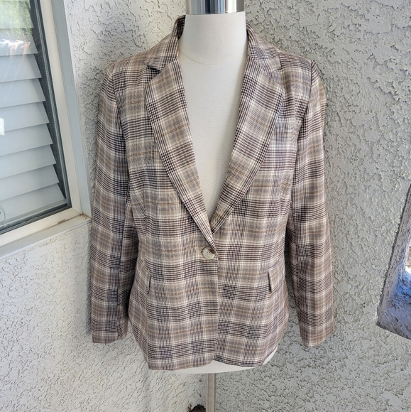 Jackets & Blazers - Plaid Schoolgirl Blazer